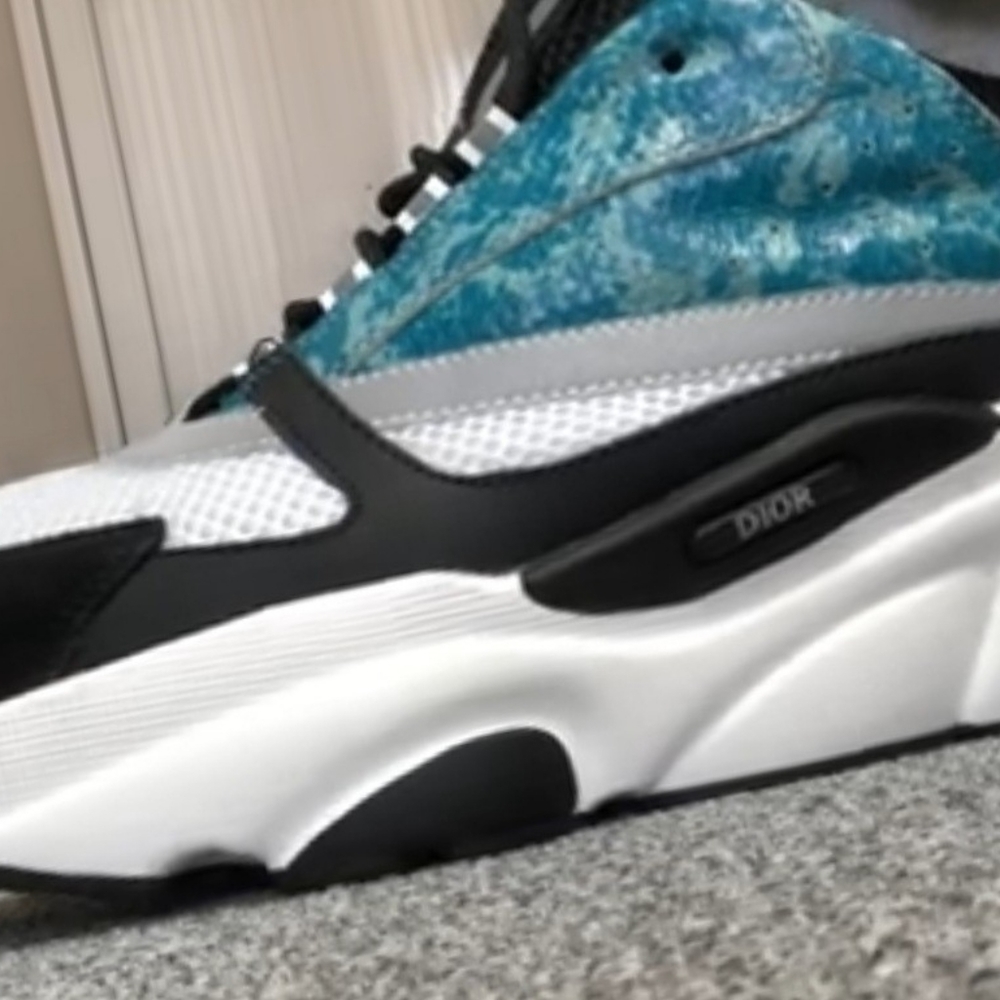 Dior b22 blue reflective